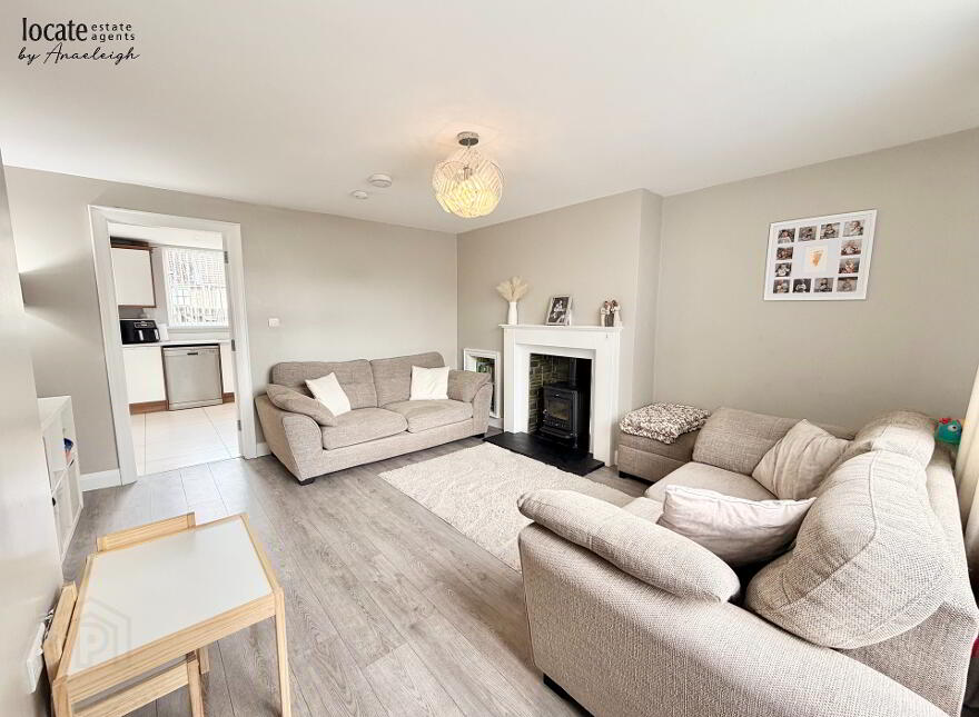 54 Drumleck Gardens, Shantallow, Derry, BT48 8ET
