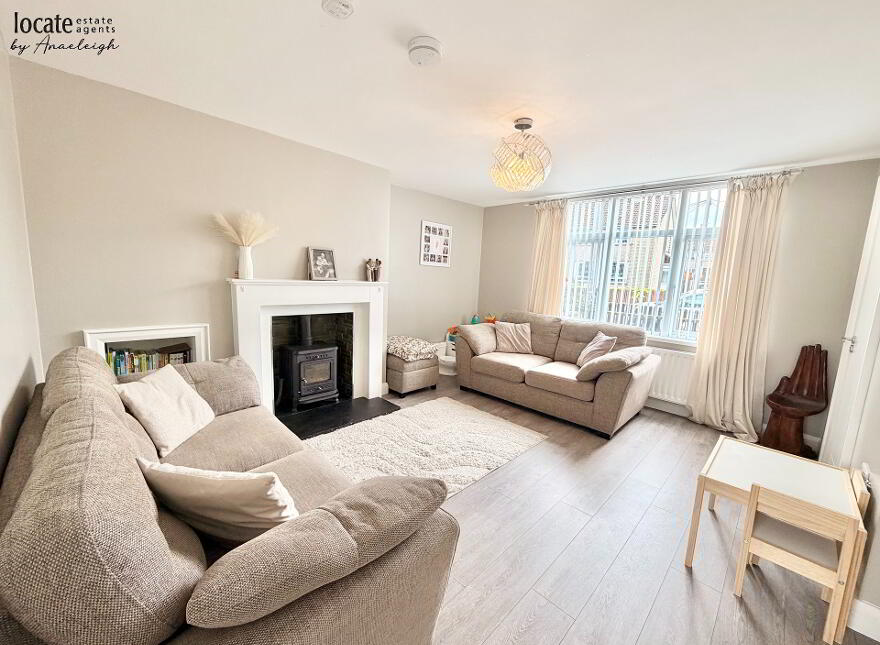 54 Drumleck Gardens, Shantallow, Derry, BT48 8ET