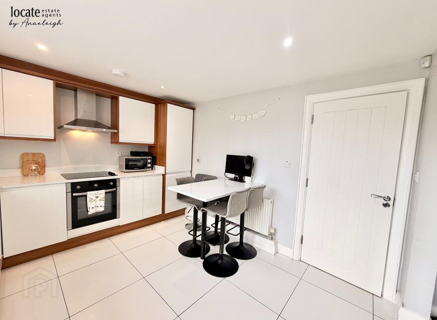 54 Drumleck Gardens, Shantallow, Derry, BT48 8ET