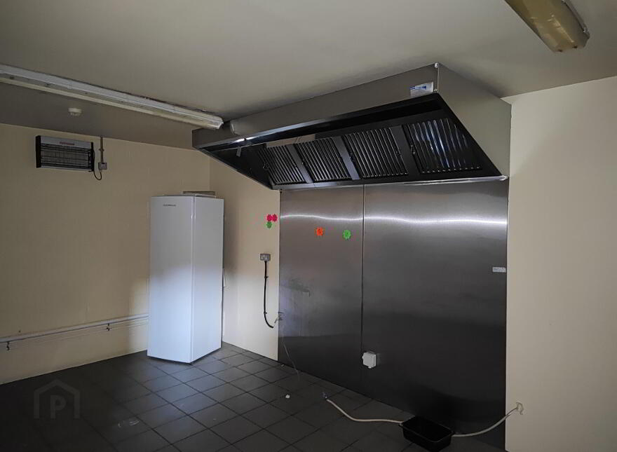 Unit 5 The Fun Shack, Cottage Hill Commercial Park, Loughrea, H62RF25