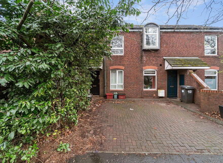 (Lot 18) 8 Salisbury Court, Belfast, BT7 1DD