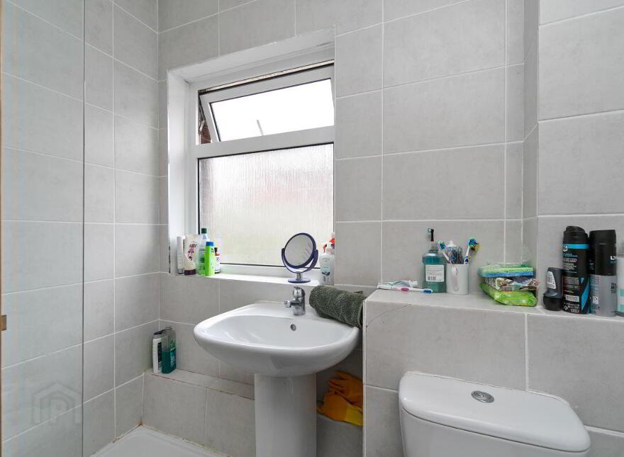 (Lot 18) 8 Salisbury Court, Belfast, BT7 1DD