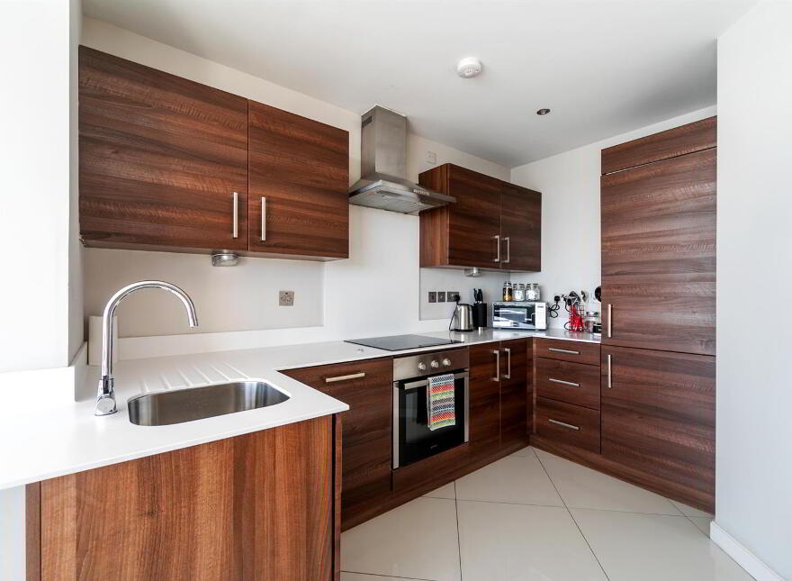 6.05 Obel Tower, Donegall Quay, Belfast, BT1 3NG