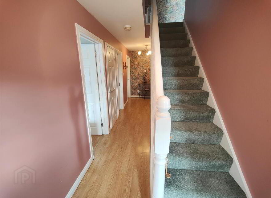 17 Lyndhurst Place, Belfast, BT13 3XU