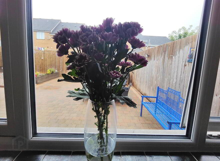 17 Lyndhurst Place, Belfast, BT13 3XU