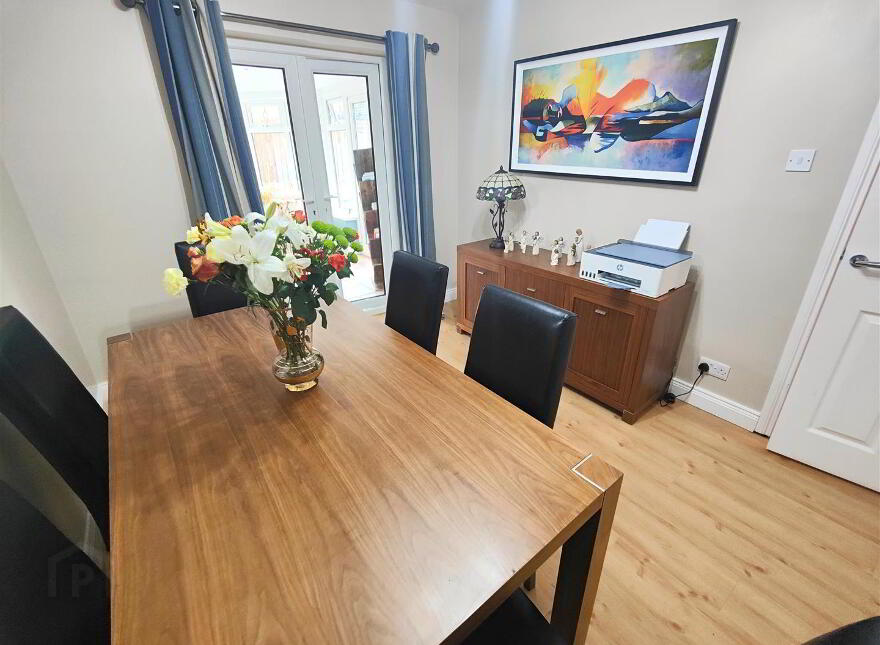 17 Lyndhurst Place, Belfast, BT13 3XU