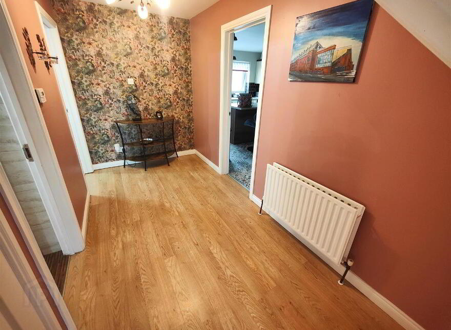 17 Lyndhurst Place, Belfast, BT13 3XU
