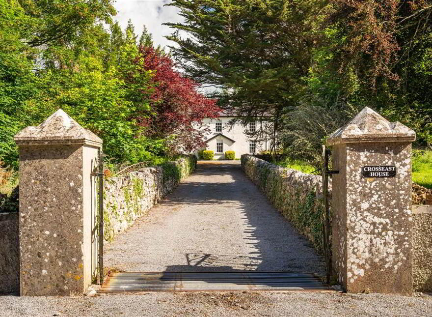 Cross East House, Cross, Claremorris, F12TX26