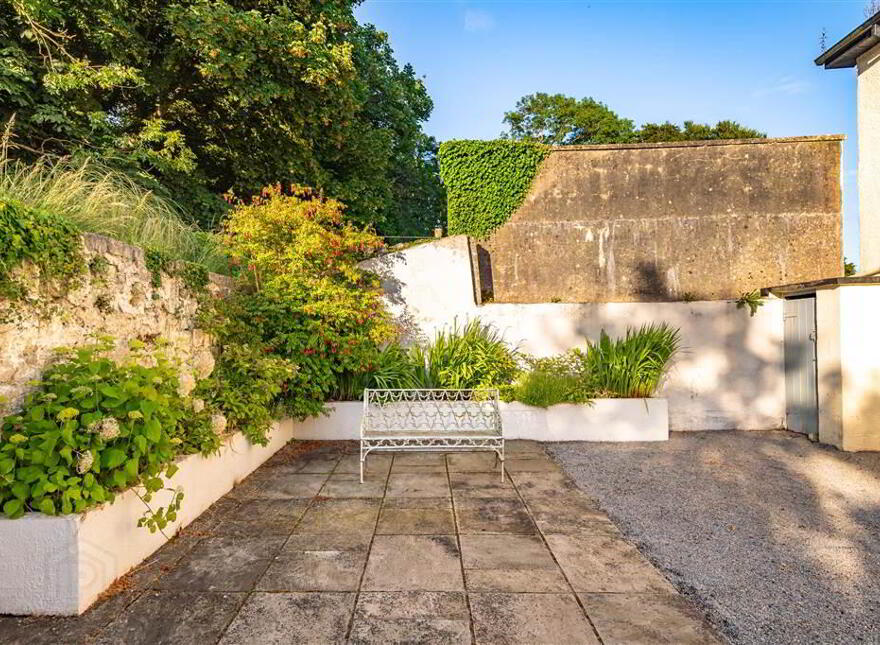 Cross East House, Cross, Claremorris, F12TX26
