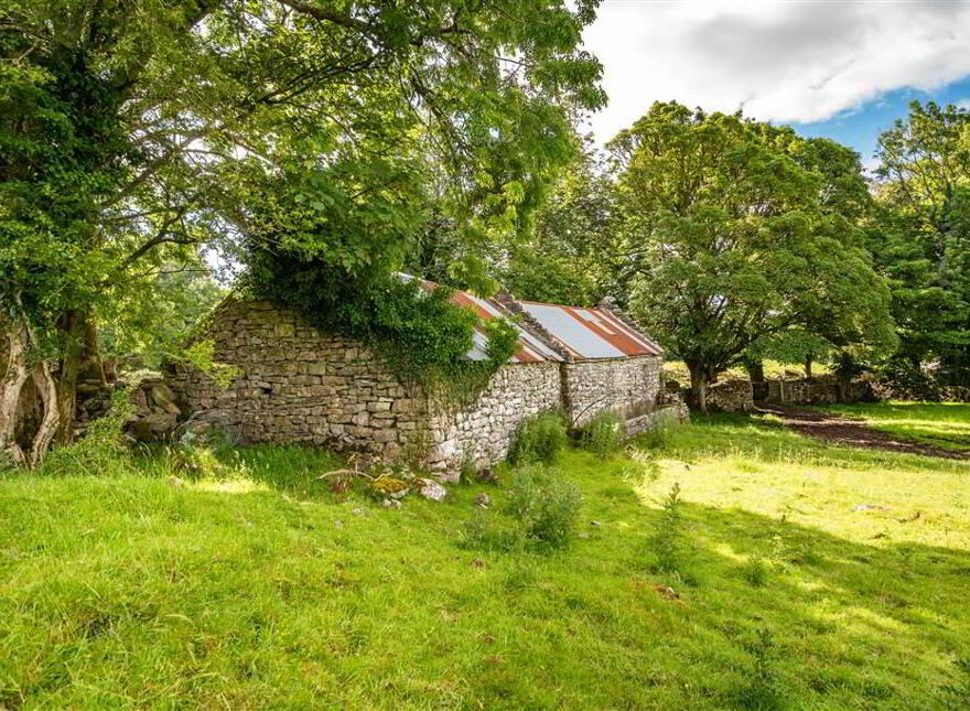 Cross East House, Cross, Claremorris, F12TX26