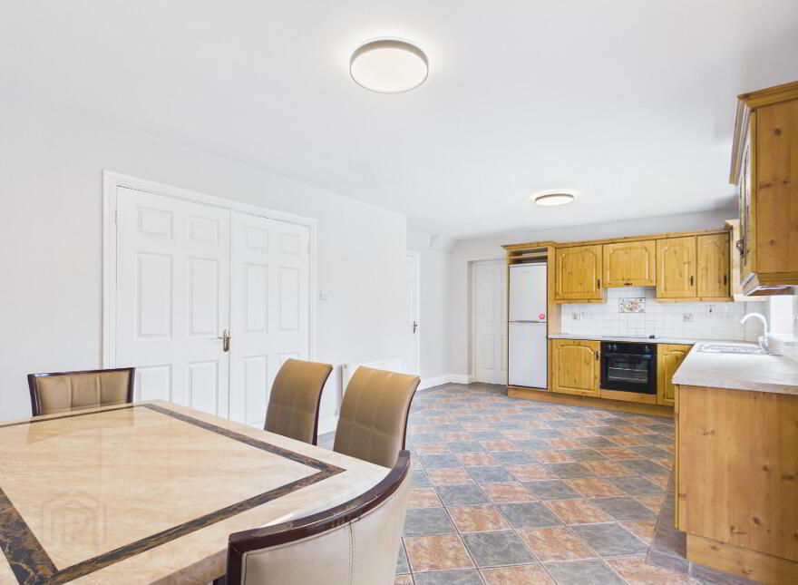 2 Hazelwood, Dublin Road, Thurles, E41P9T4