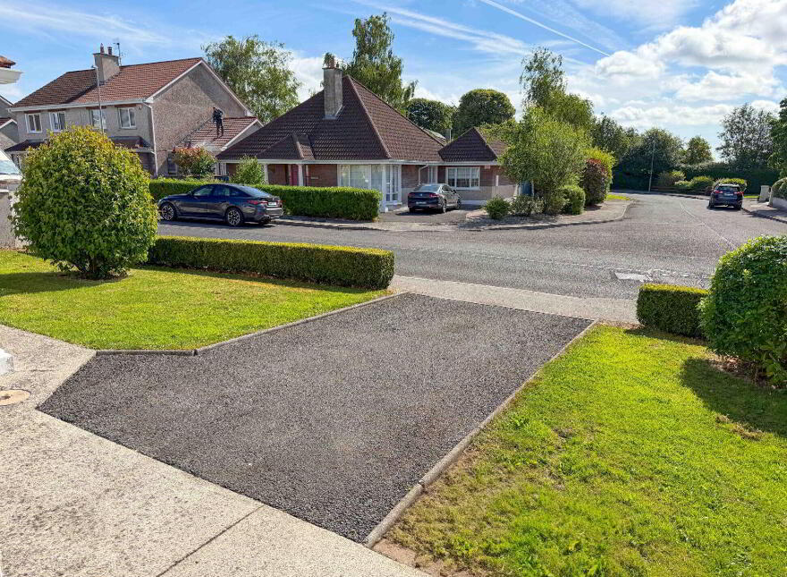 2 Hazelwood, Dublin Road, Thurles, E41P9T4