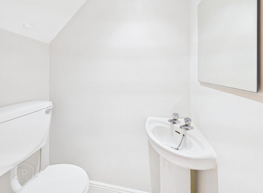 2 Hazelwood, Dublin Road, Thurles, E41P9T4