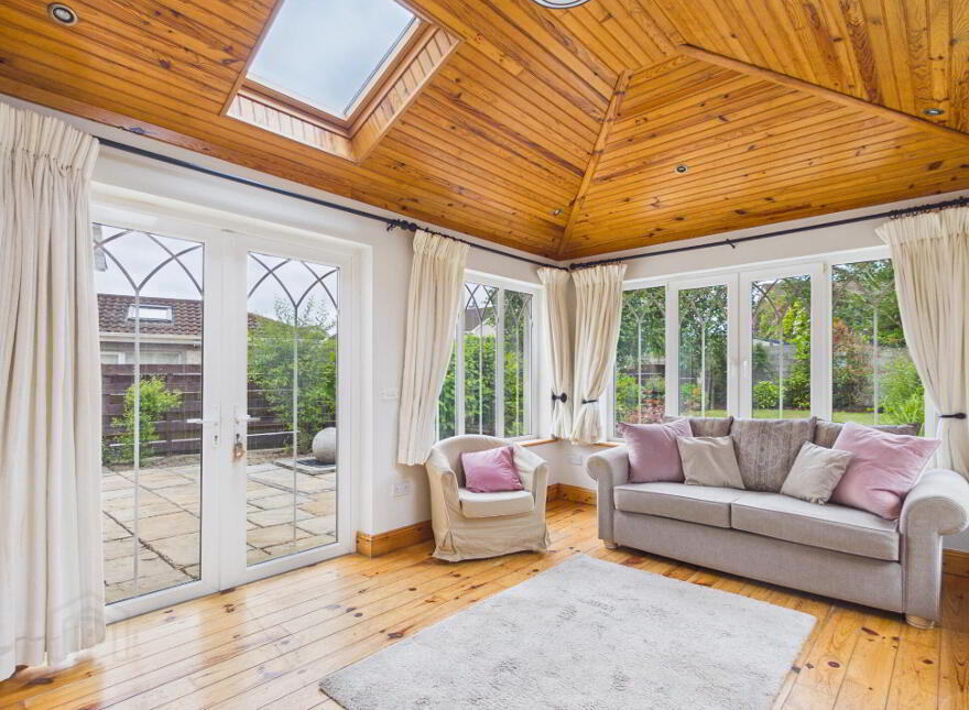 2 Hazelwood, Dublin Road, Thurles, E41P9T4