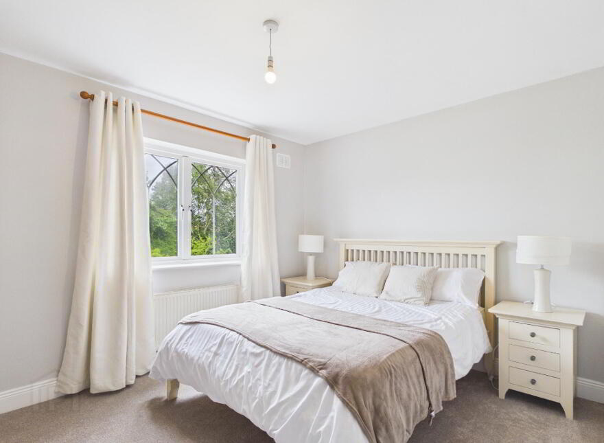 2 Hazelwood, Dublin Road, Thurles, E41P9T4