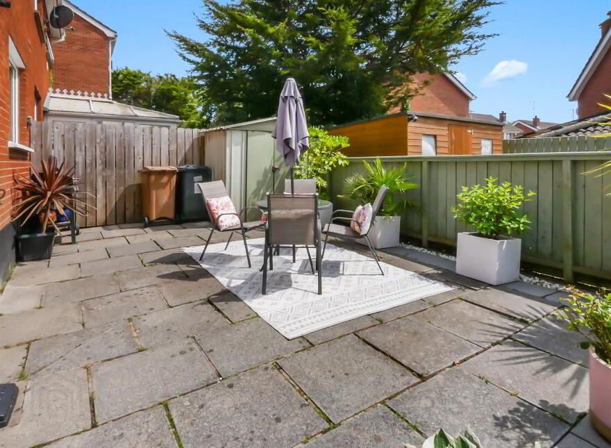 24a Carnbrae Park, Newton Park, Belfast, BT8 6TP