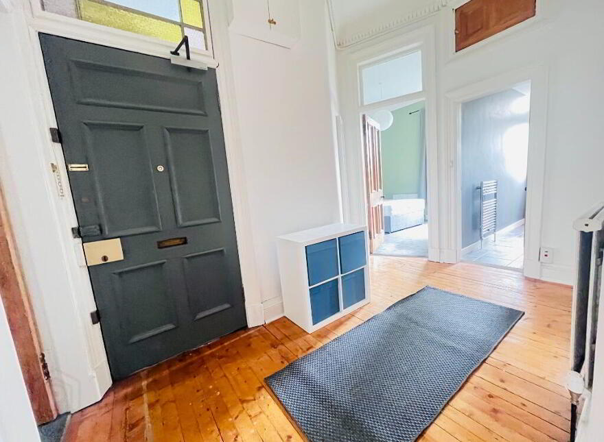 14 Montpelier Park, Bruntsfield, Edinburgh, EH10 4NJ