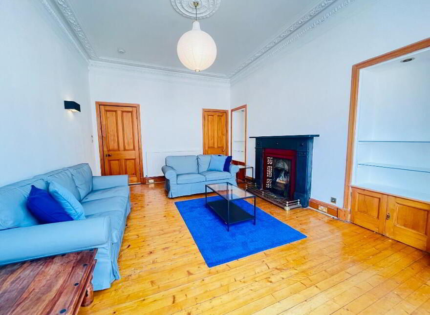 14 Montpelier Park, Bruntsfield, Edinburgh, EH10 4NJ