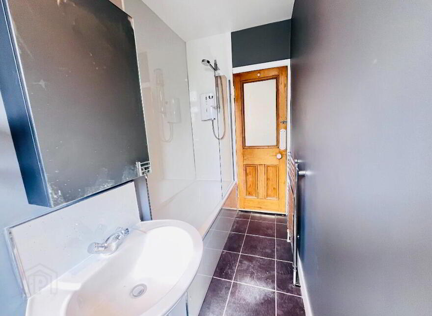14 Montpelier Park, Bruntsfield, Edinburgh, EH10 4NJ