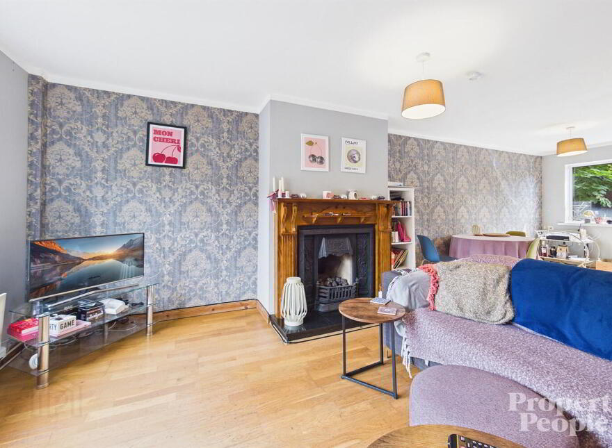 6 Hampton Drive, Belfast, BT7 3DE