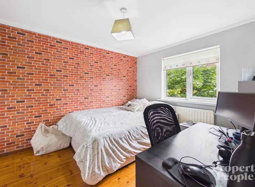 6 Hampton Drive, Belfast, BT7 3DE