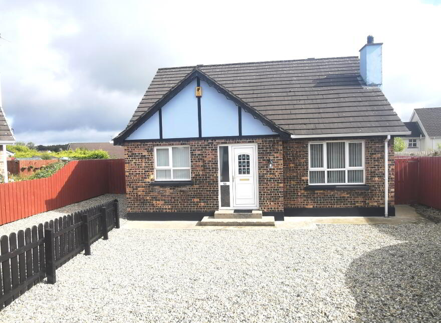 58 Barr Cregg, Claudy, BT47 4DU photo