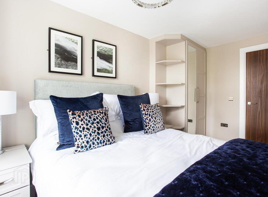 Lesley Park Royal, 1 Rosepark Gardens, Belfast, BT5 7WL