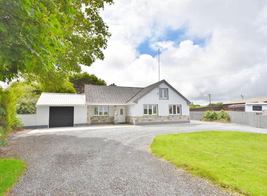 Avondale, Carhoonakilla, Tarbert, V31WA25