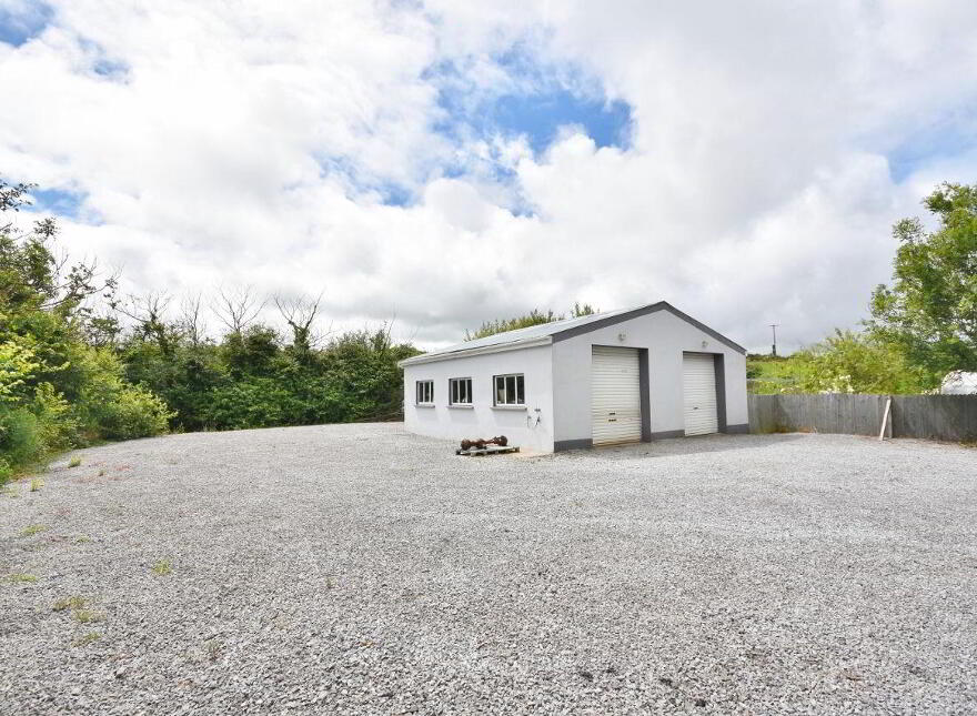 Avondale, Carhoonakilla, Tarbert, V31WA25
