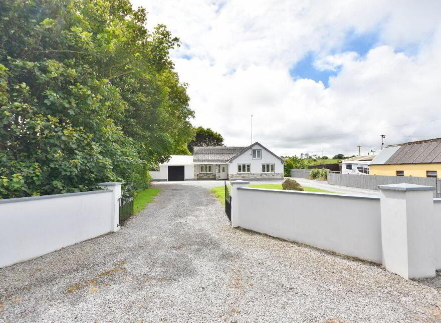 Avondale, Carhoonakilla, Tarbert, V31WA25