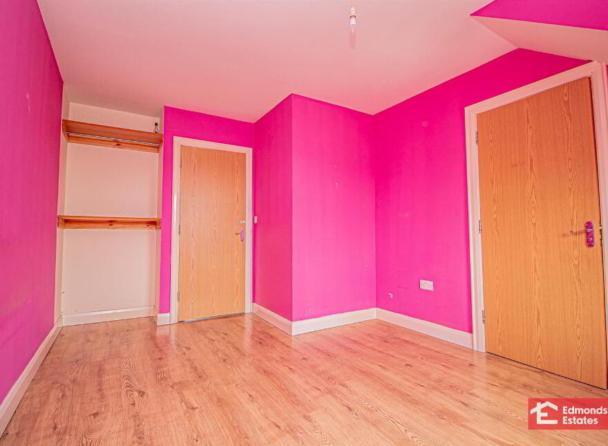5 Paradise Mews, Ballymena, BT42 3FE