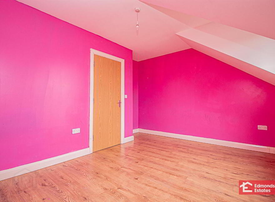 5 Paradise Mews, Ballymena, BT42 3FE