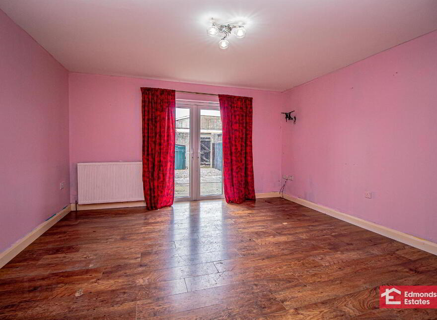 5 Paradise Mews, Ballymena, BT42 3FE