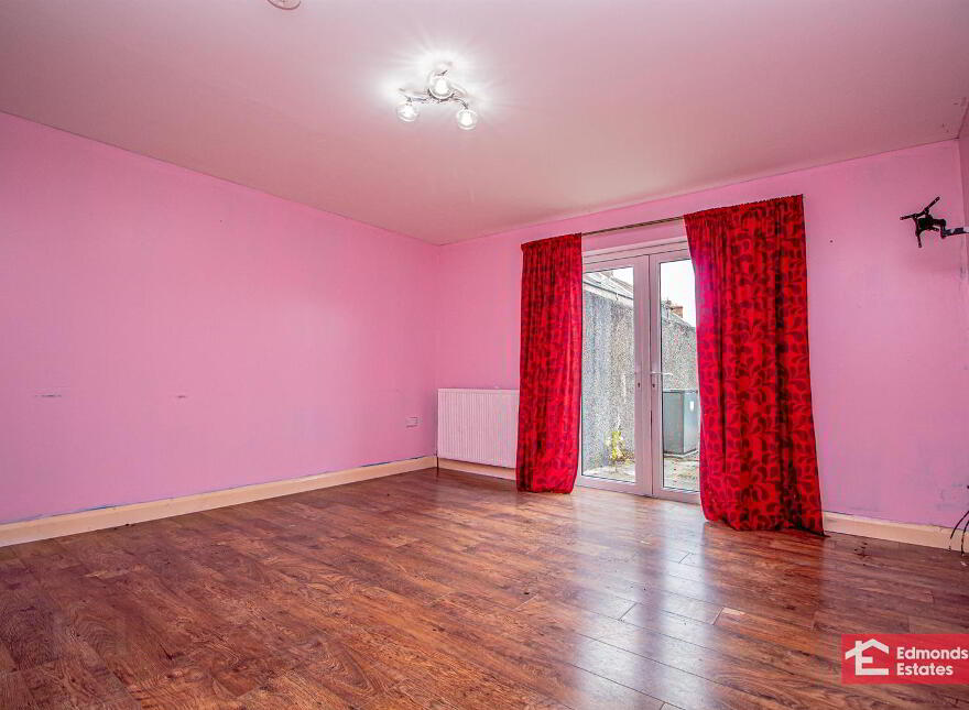5 Paradise Mews, Ballymena, BT42 3FE