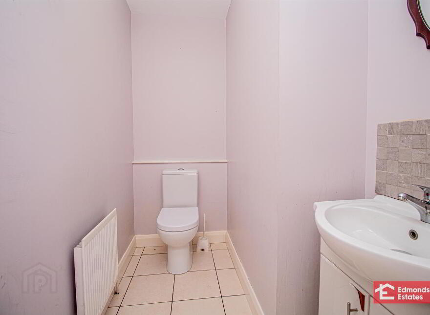 5 Paradise Mews, Ballymena, BT42 3FE
