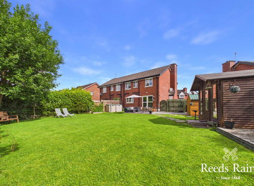 43 Knockdarragh Park, Lisburn, BT28 2XZ