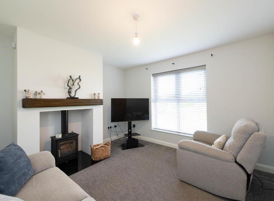28 Saul Manor, Downpatrick, BT30 6FW