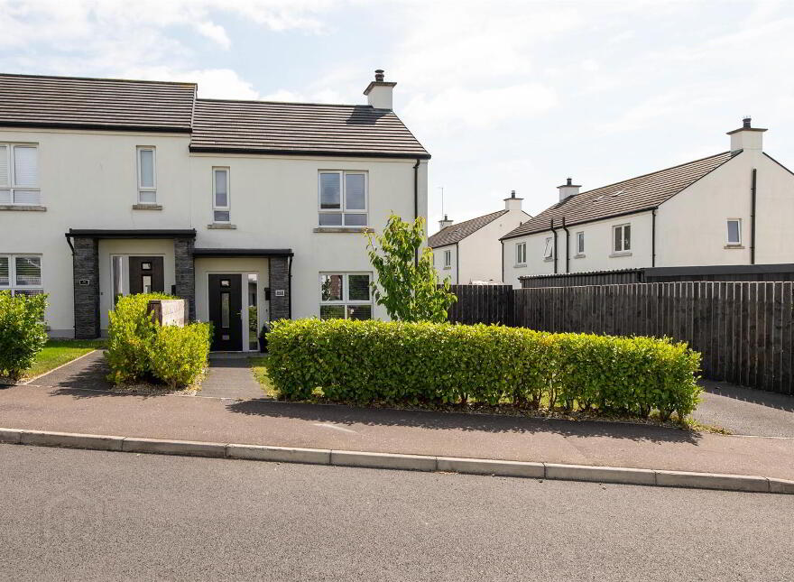 28 Saul Manor, Downpatrick, BT30 6FW
