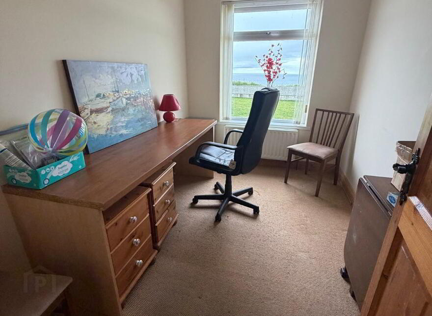 7 Ballyreagh Road (Term Time Let), Portrush, BT56 8QE