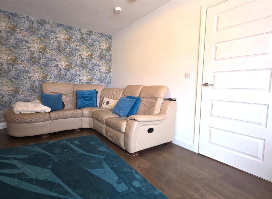 23 Castle Avenue, Randalstown, BT41 2EE