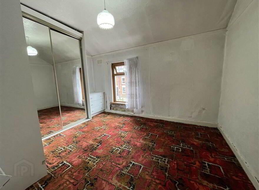 37 Hamill Street, Belfast, BT12 4AA