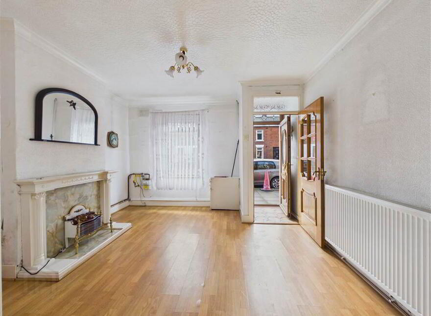 37 Hamill Street, Belfast, BT12 4AA
