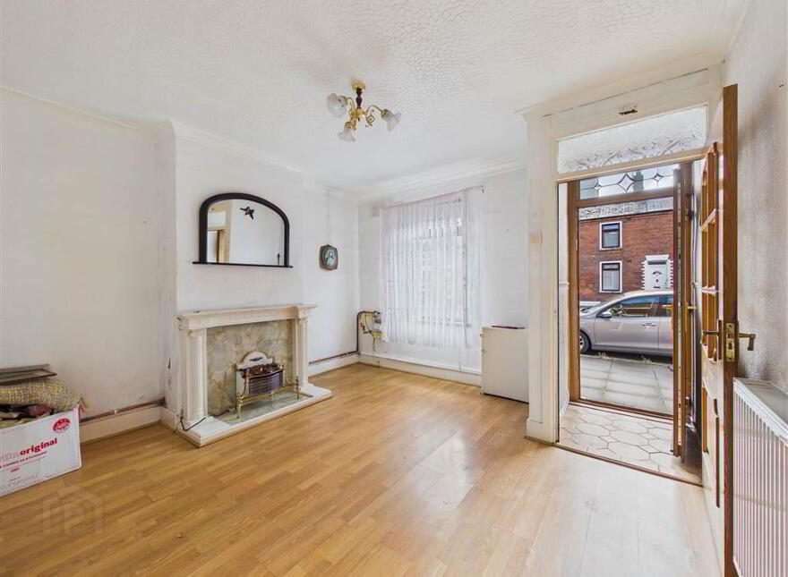 37 Hamill Street, Belfast, BT12 4AA