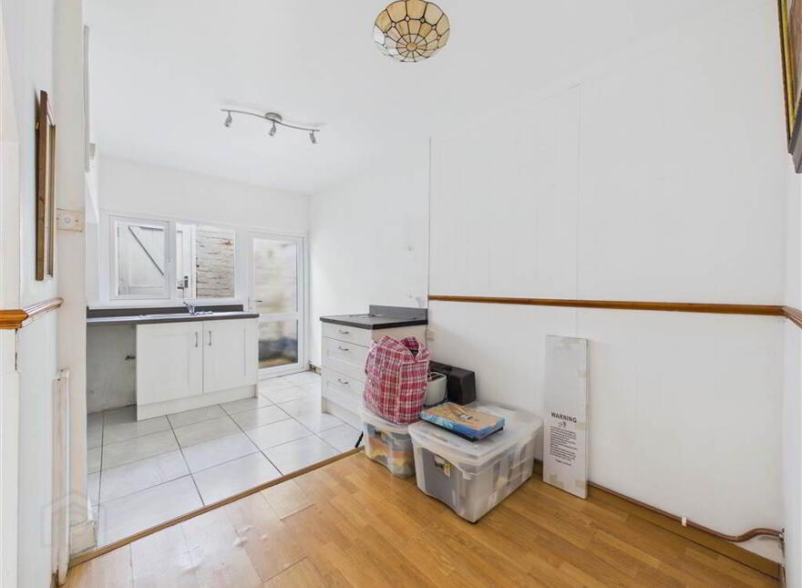 37 Hamill Street, Belfast, BT12 4AA