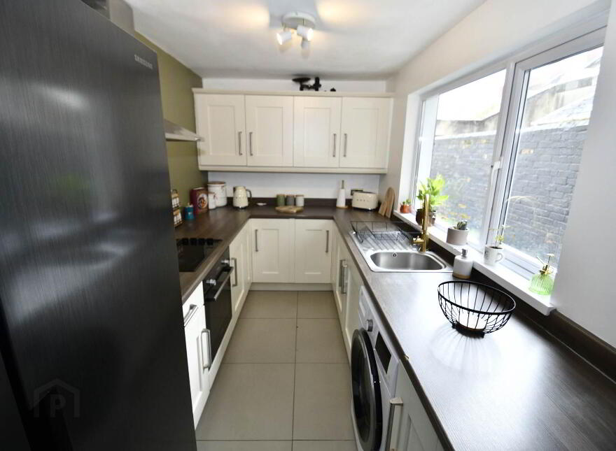 27 Brookhill Avenue, Belfast, BT14 6BS