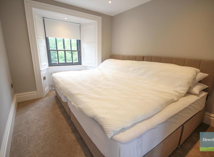 4E Gosford Castle, Markethill, BT60 1FP
