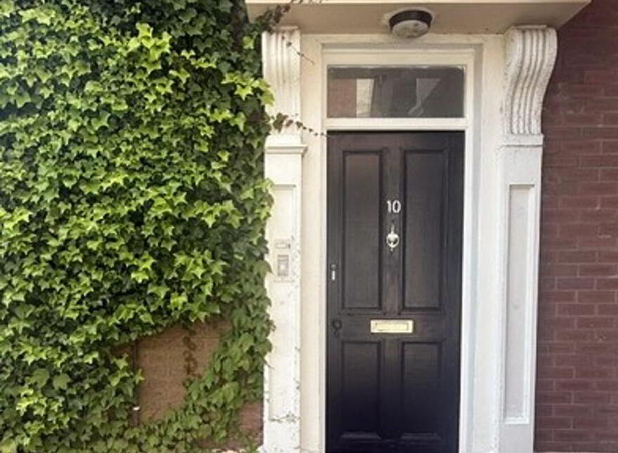 10 Ashbourne Court, 225 - 227 Belmont Road, Select A State, Belfast, BT4 2AH