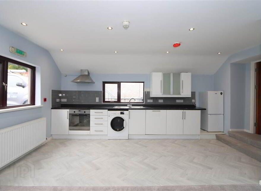 68a Castle Street, Comber, BT23 5DZ