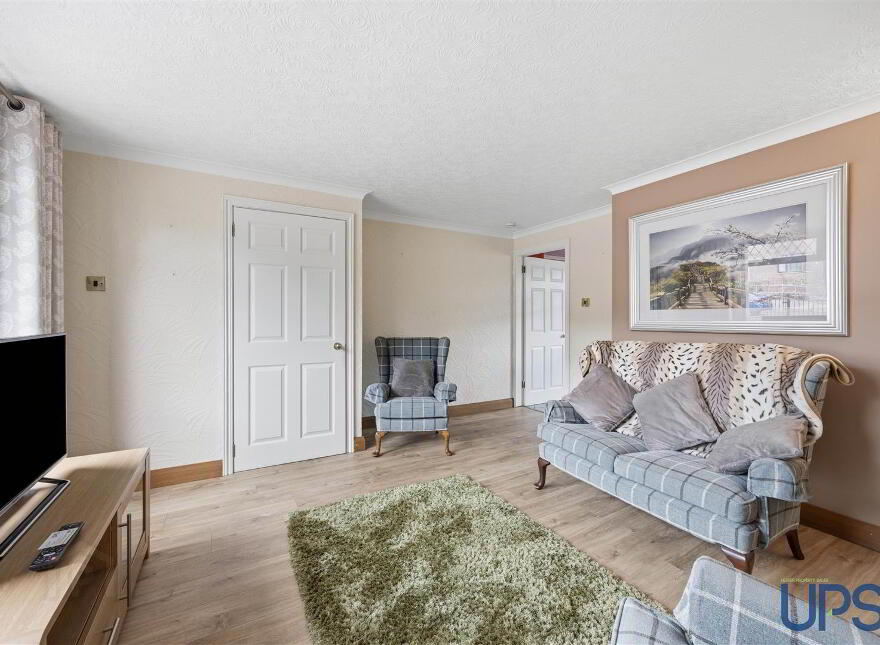 200 Lenadoon Avenue, Belfast, BT11 9HG