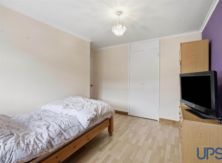 200 Lenadoon Avenue, Belfast, BT11 9HG